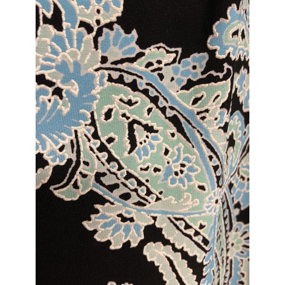 Women's size medium Sandra Darren dress. Paisley Print.. - Picture 3 of 8